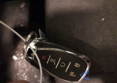 2020 Chevrolet Equinox Fwd 2Fl из США, поврежденный, VIN 2GNAXJEV6L6108006